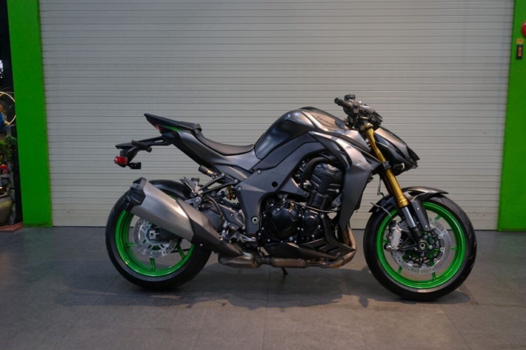 Kawasaki Z1100 SE 2026 ra mắt Việt Nam: Giá 409 triệu