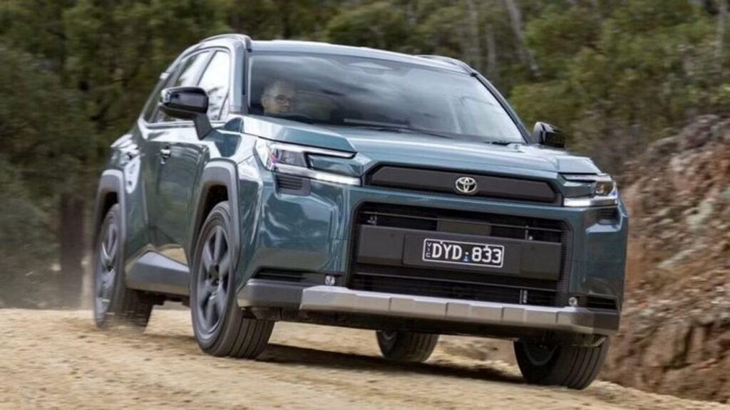 Toyota RAV4 2026 gây sốt tại Úc, cơ hội về Việt Nam?