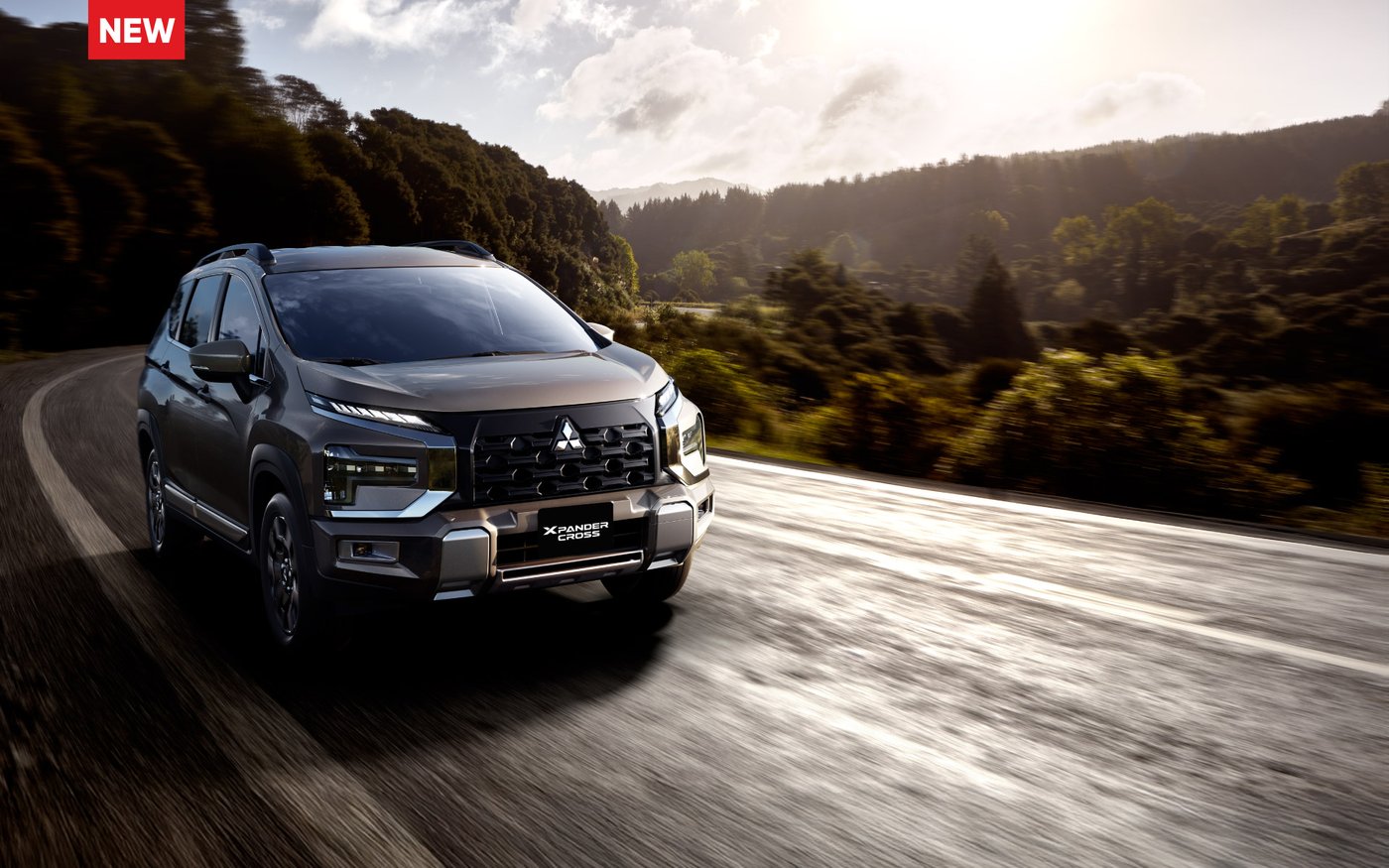 Mitsubishi Xpander Cross vận hành trên đường